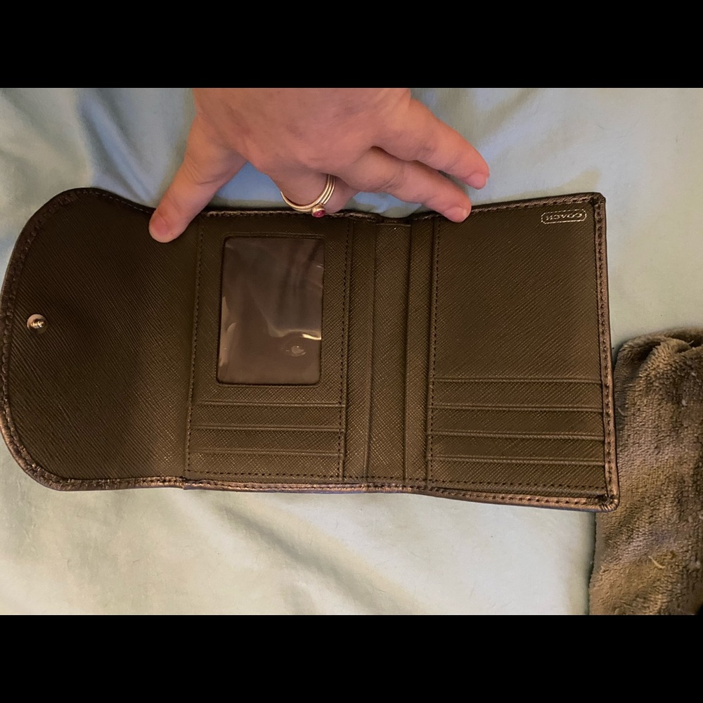 Coach wallet - Picture 3 of 3